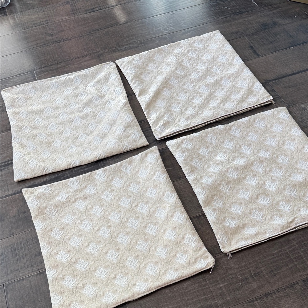 CUSTOM MADE PILLOW COVERS NWOT /SHAMS Elegant Beige Throw Pillows set of 4